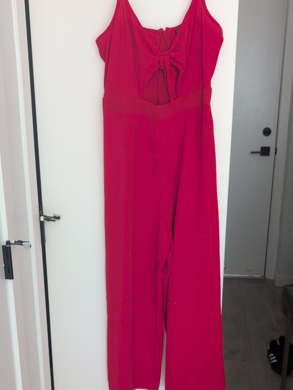 H&M Red Sleeveless Tie-Front Jumpsuit